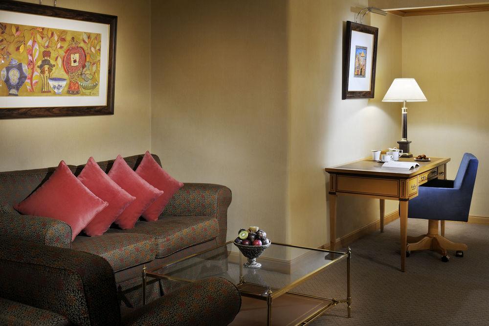 Jw Marriott Hotel Kuwait Kuwait City Bagian luar foto