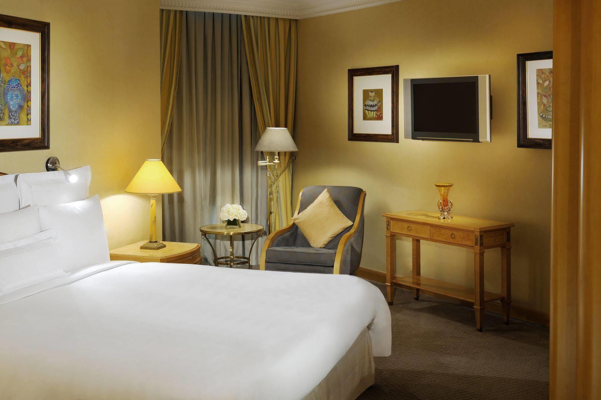 Jw Marriott Hotel Kuwait Kuwait City Ruang foto