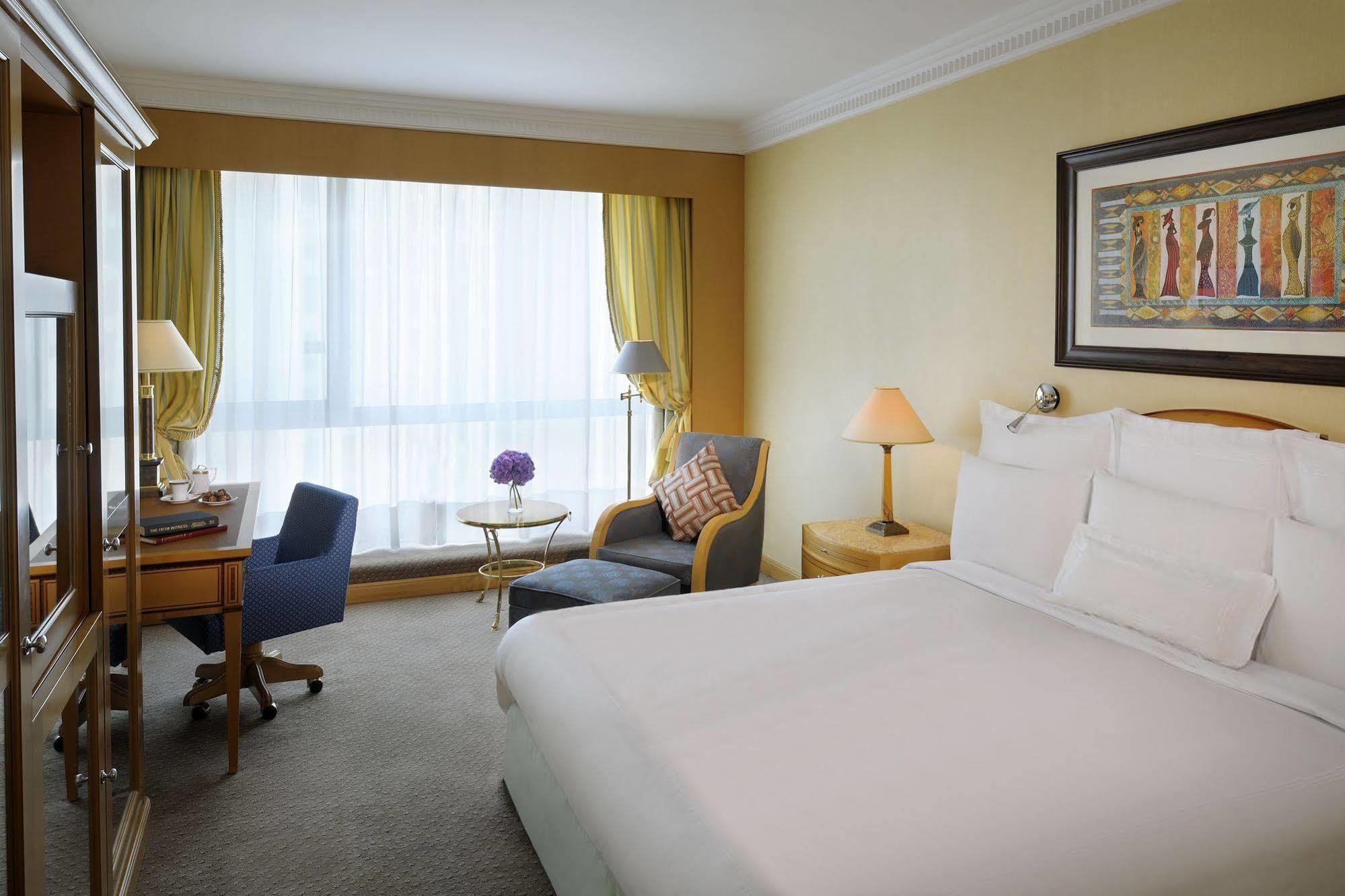 Jw Marriott Hotel Kuwait Kuwait City Bagian luar foto