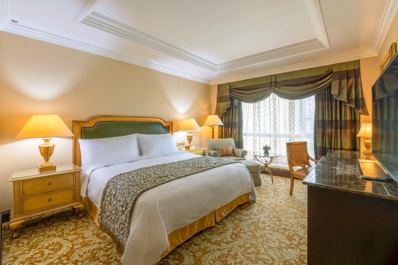 Jw Marriott Hotel Kuwait Kuwait City Bagian luar foto
